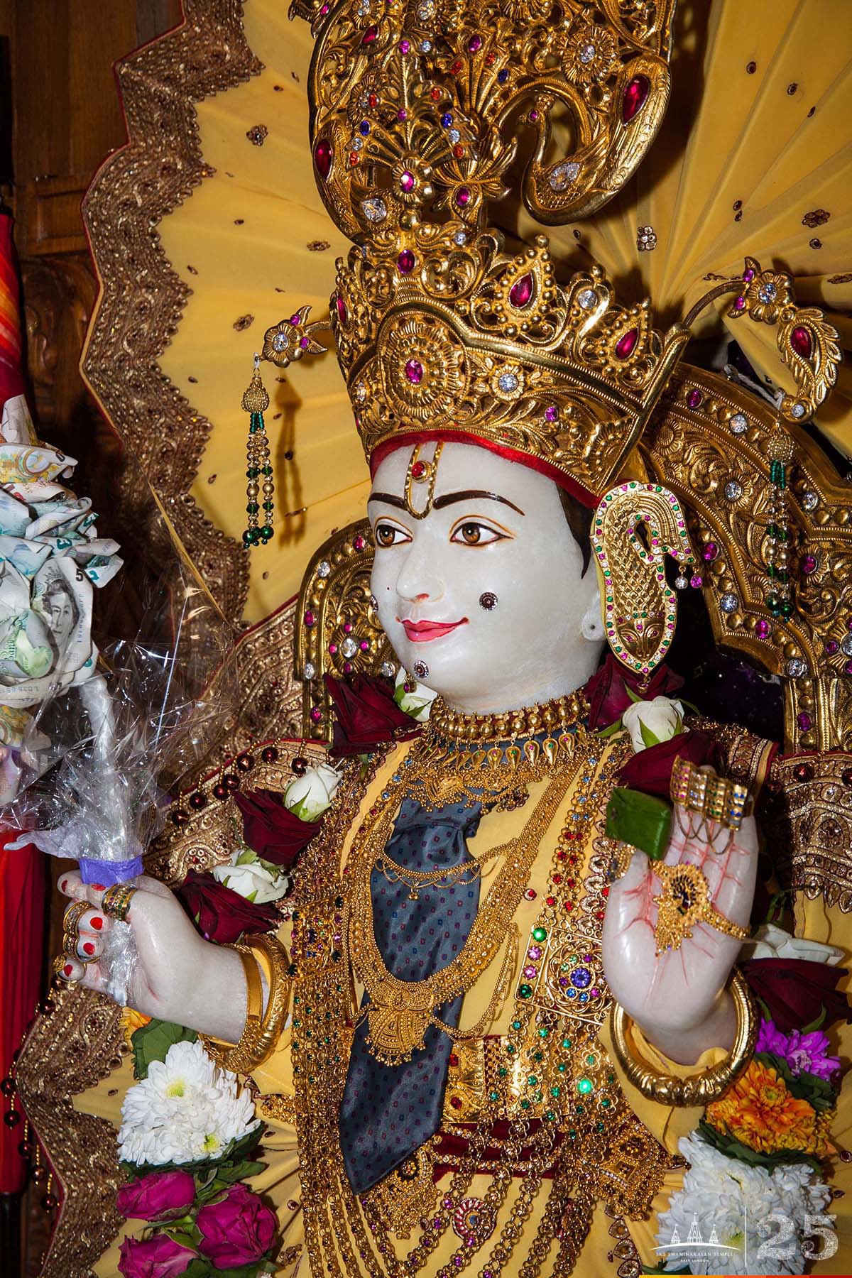 ©1987-2017 SKS Swaminarayan Temple East London